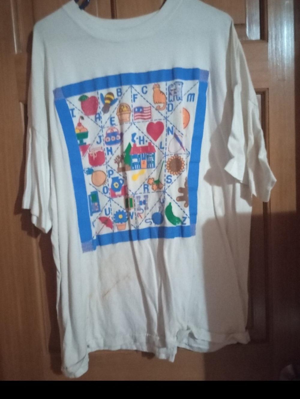 Cream Graphic Tee with Blue Trim - Unbranded